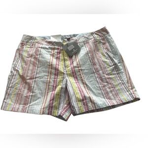NWT Andrew Marc New York Bermuda Lightweight “Azalea Multi Color” Shorts Size 12